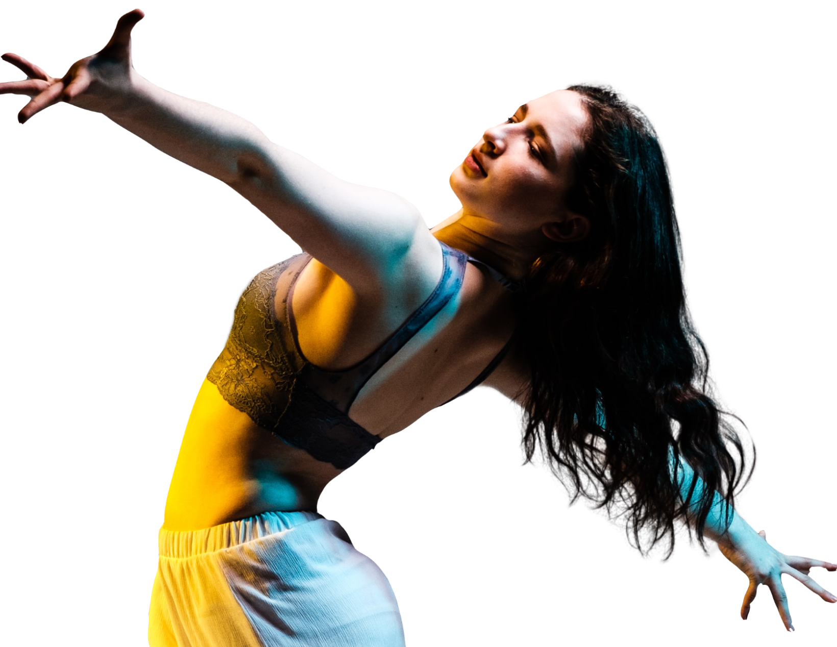 Girl dancing with Duopods F 30 earbuds